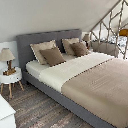 La Petite Maison De Kerguiniou Glomel Εξωτερικό φωτογραφία