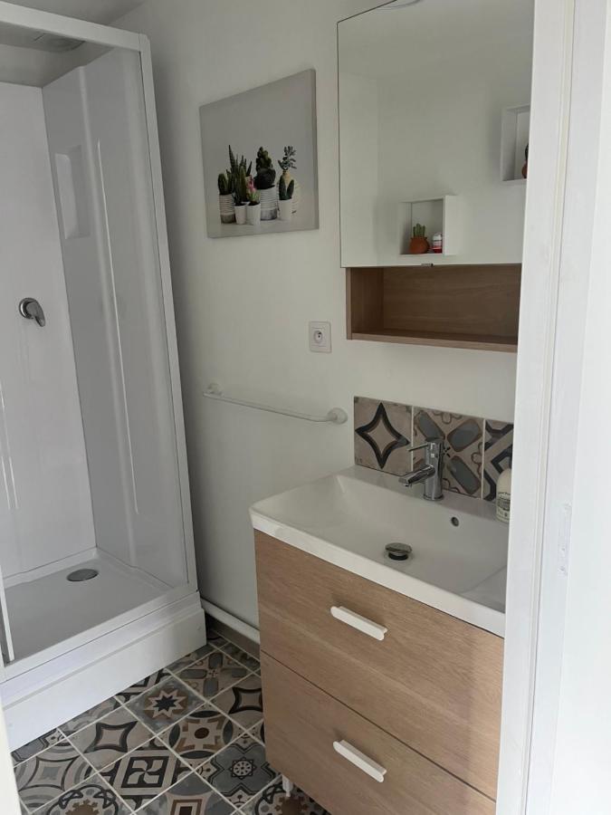 La Petite Maison De Kerguiniou Glomel Εξωτερικό φωτογραφία